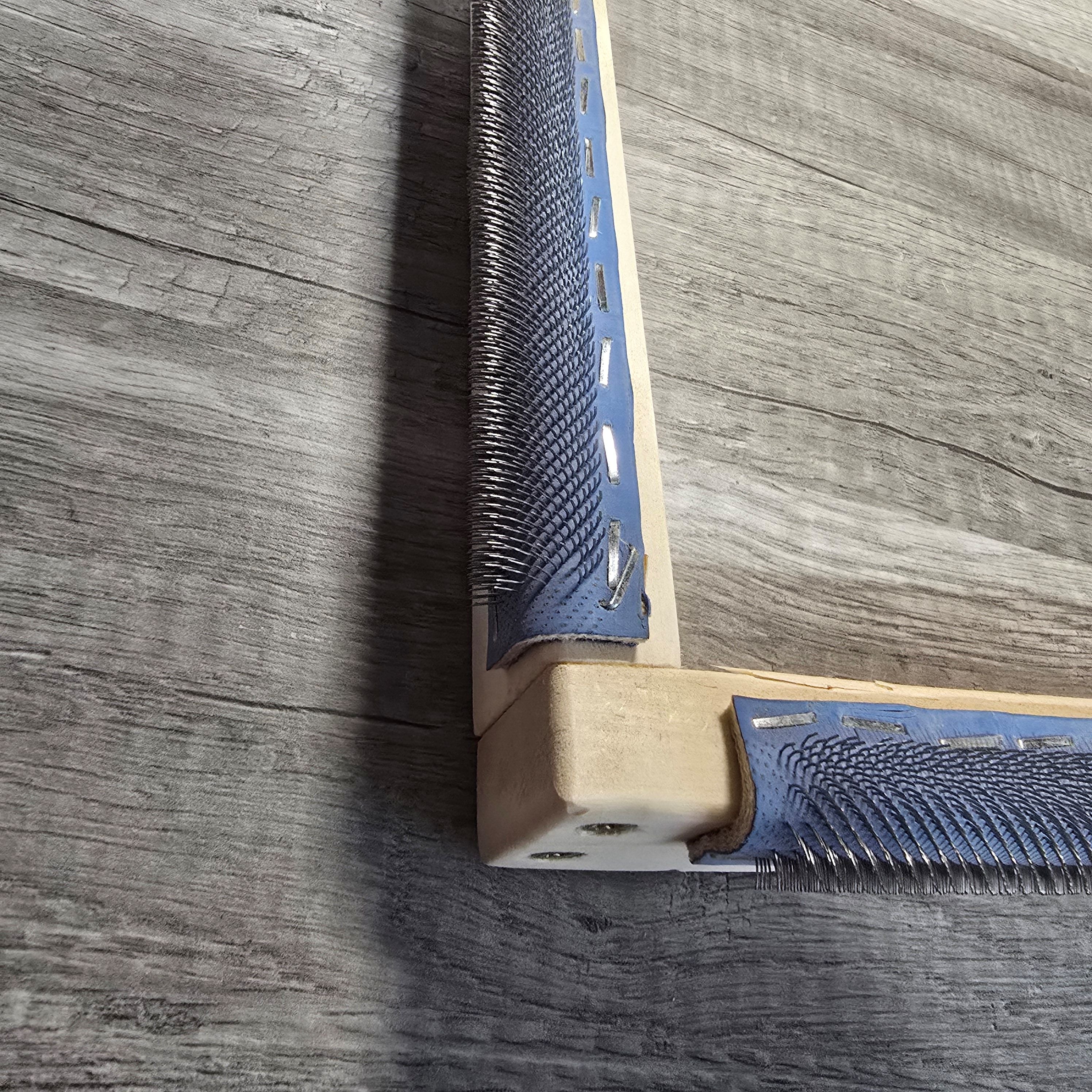 Punch Needle Frame – Handmade Aspen Wood Gripper Frame