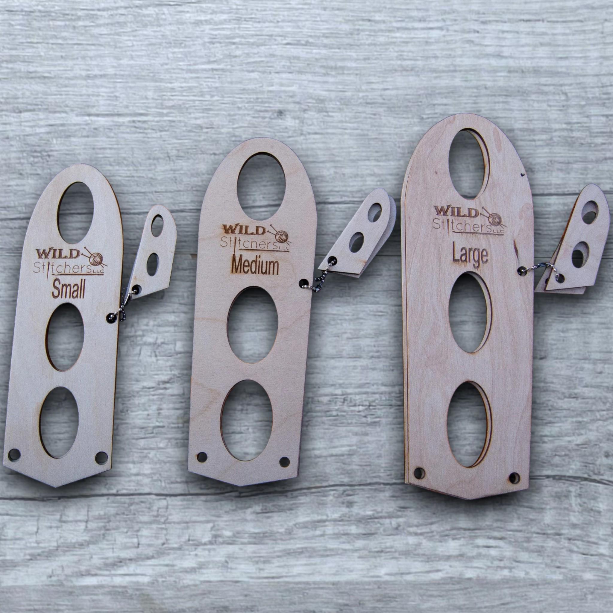 Wooden Mitten Blockers (pair)