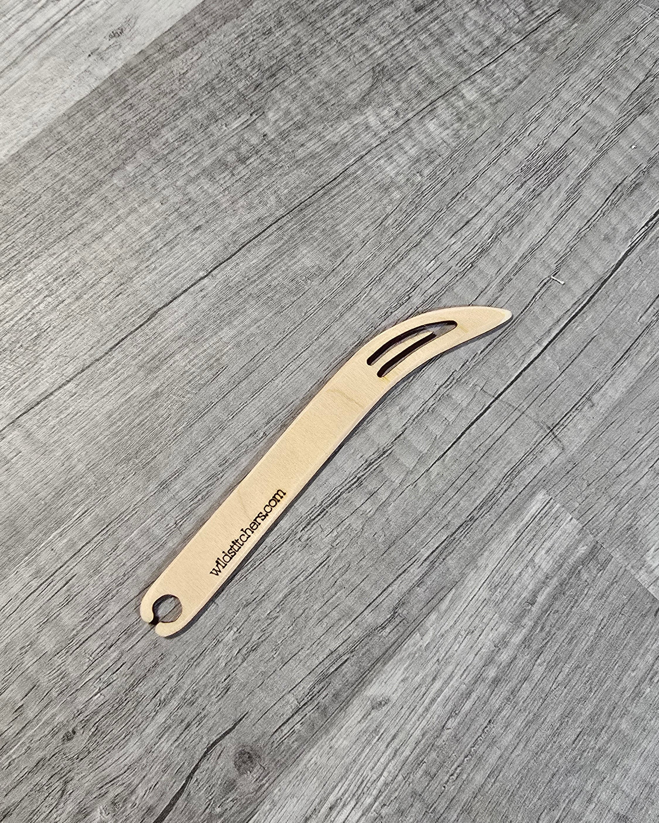 Bent Tip Band Weaving Shuttle