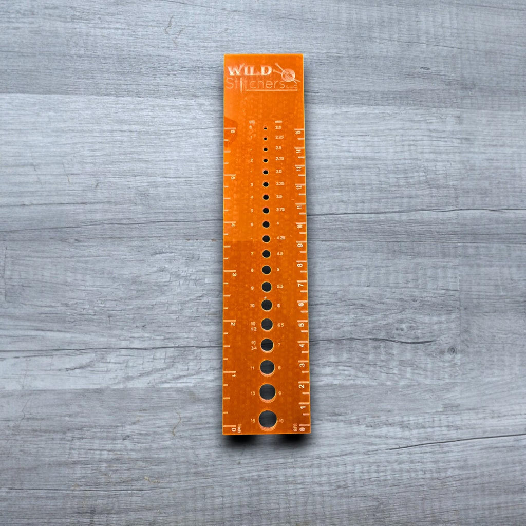 Knitting Needle Gauge Ruler