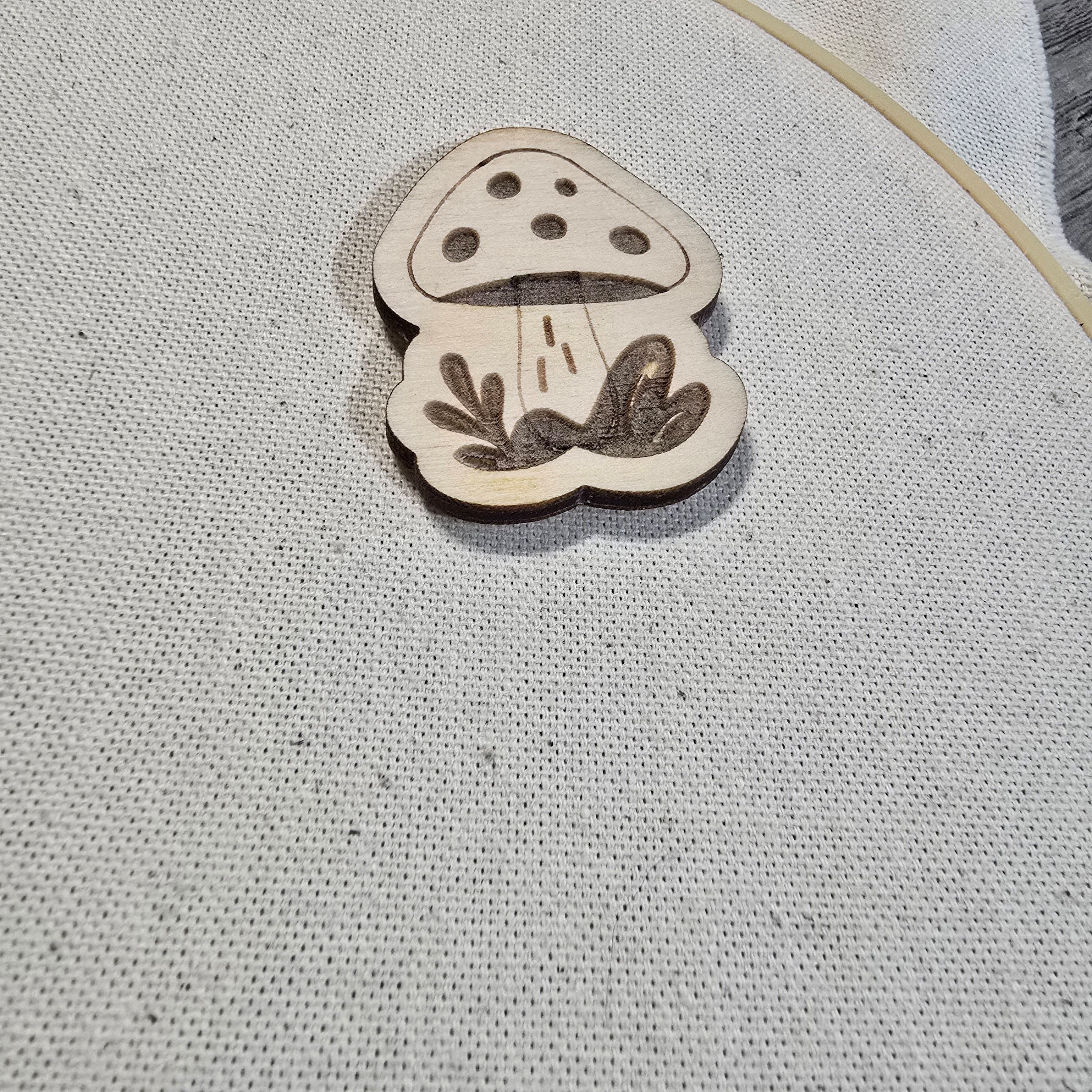 Needle Minder