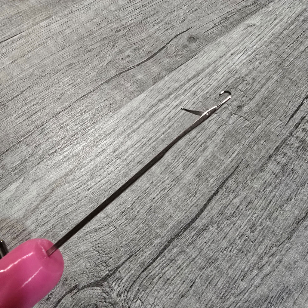 Stitch Fix Tool | Latch Hook Tool for Repairing Dropped Stitches in Knitting & Crochet